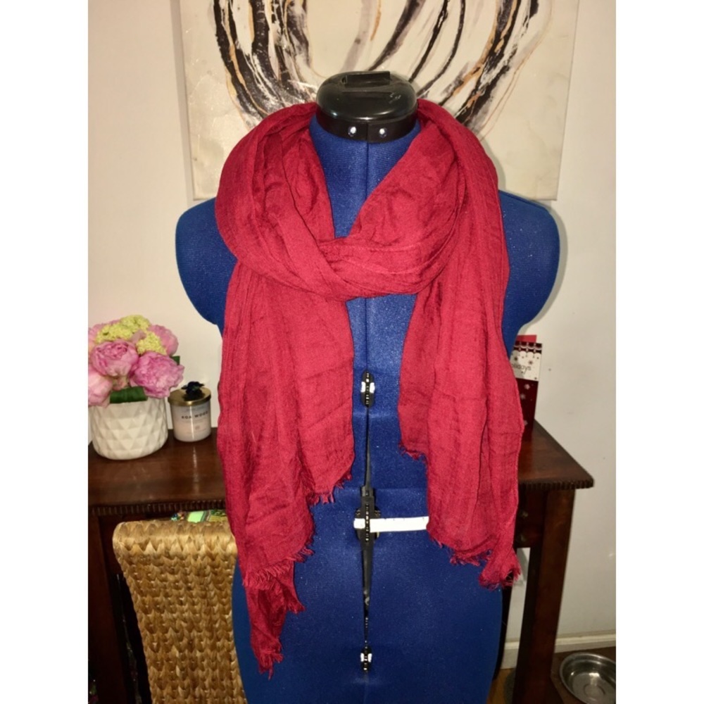 Do Everything In Love Scarf